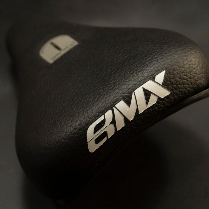 Eastern Pivotal Seat - Durahyde - Black