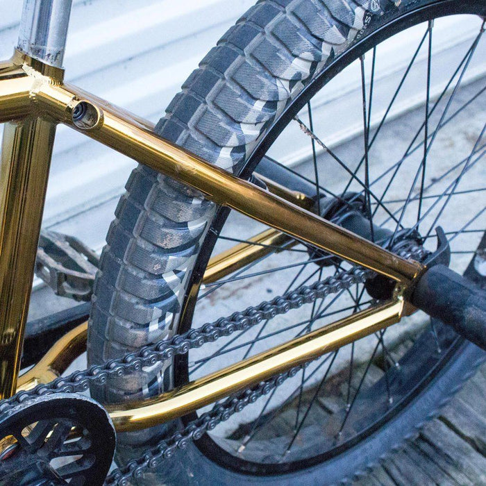 CURB MONKEY 100PSI 20" X 2.4" IN BLACK - YELLOW LOGO